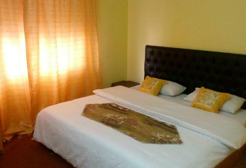 اتاق استاندارد, Hamoudah