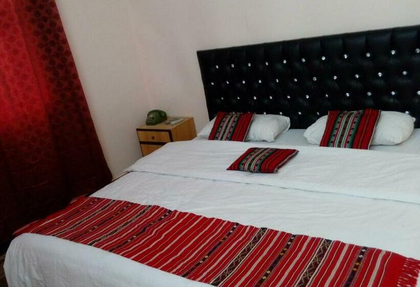 اتاق استاندارد, Hamoudah