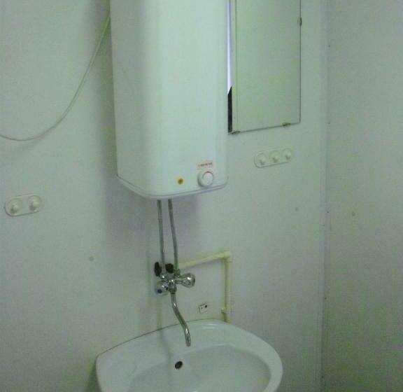 غرفة قياسية فردية حمام مشترك, Hostel Metro