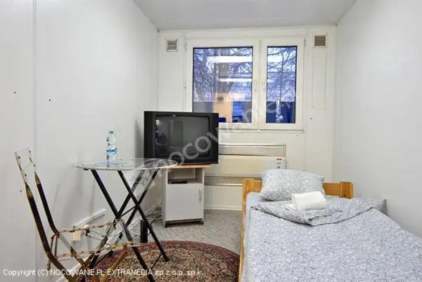 Standard Yhden Hengen Huone Jaettu Kylpyhuone, Hostel Metro