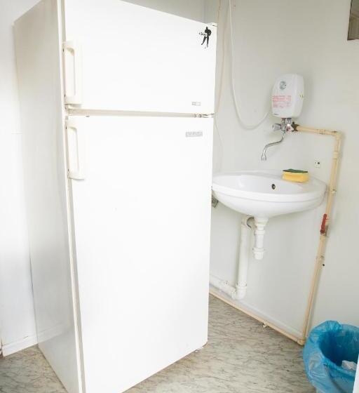 سرير فى غرفة مشتركه, Hostel Metro