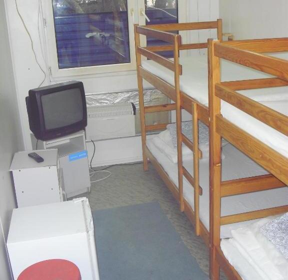 Кровать в Общей Комнате, Hostel Metro