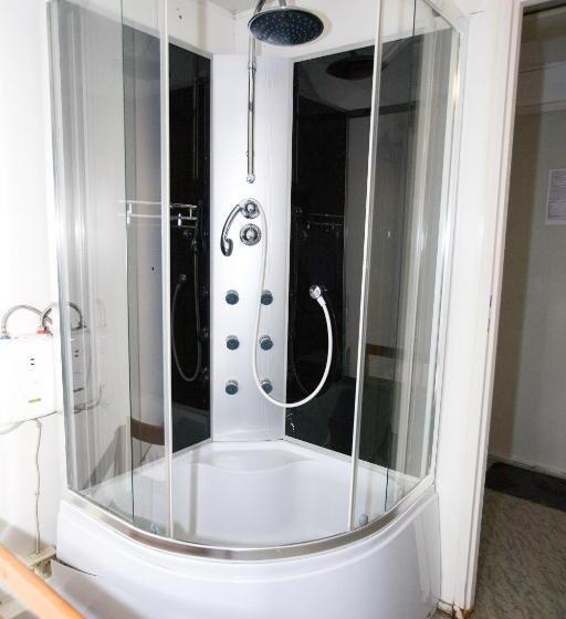 غرفة قياسية, Hostel Metro