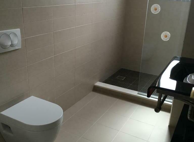 סוויטה דלוקס, Kamomil