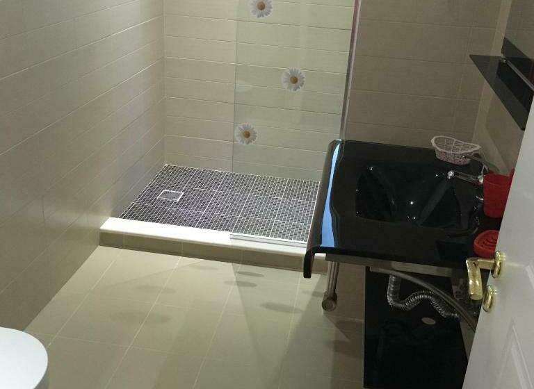 סוויטה דלוקס, Kamomil