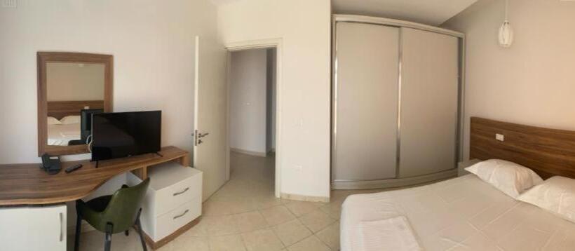 סוויטת ג'וניור, Kamomil