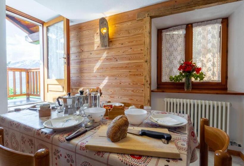 Номер Стандарт Вид на Горы, Le Vieux Noyer   Appartamenti Al Verde Villaggio Di Rumiod