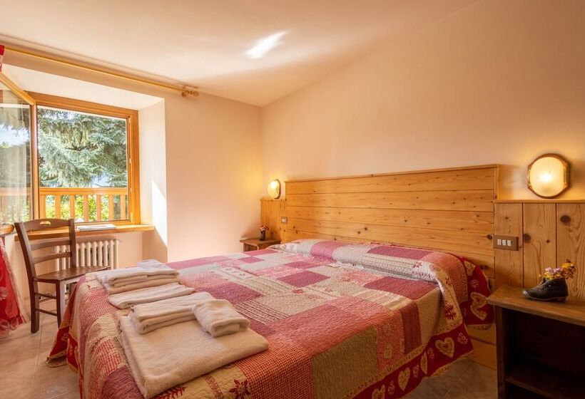 Номер Стандарт Вид на Горы, Le Vieux Noyer   Appartamenti Al Verde Villaggio Di Rumiod