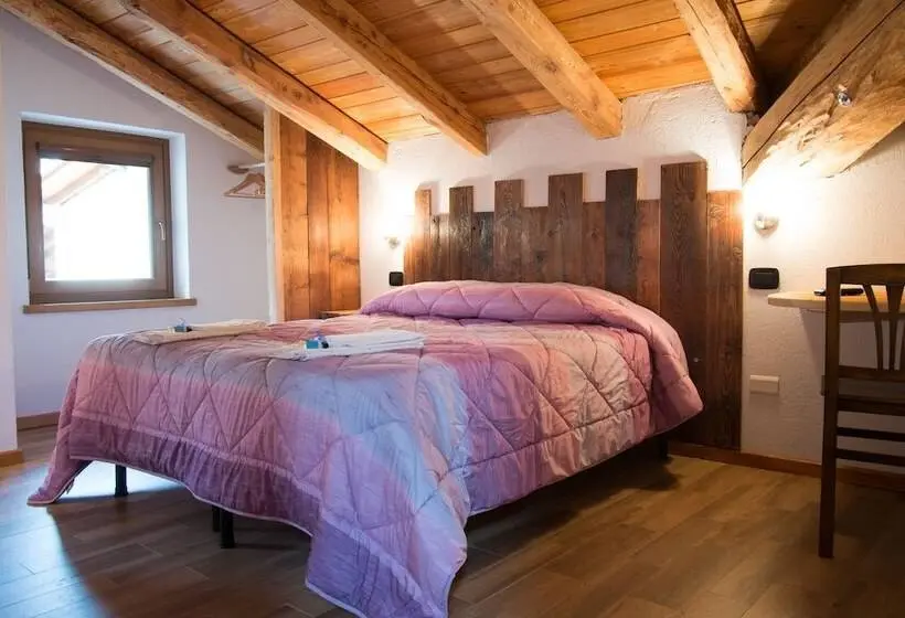 Standard-huone Vuoristonäkymä, Le Vieux Noyer   Appartamenti Al Verde Villaggio Di Rumiod