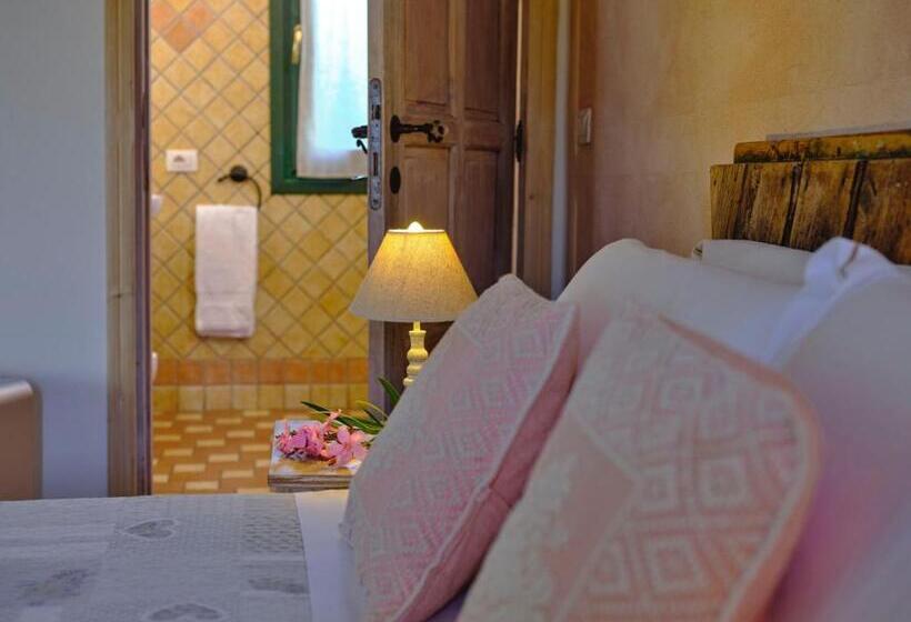 디럭스 룸, Locanda Murales   Turismo Rurale