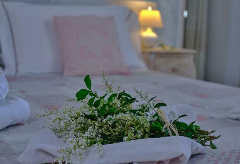 스탠다드 룸 가든 전망, Locanda Murales   Turismo Rurale