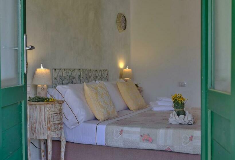 스탠다드 룸 가든 전망, Locanda Murales   Turismo Rurale