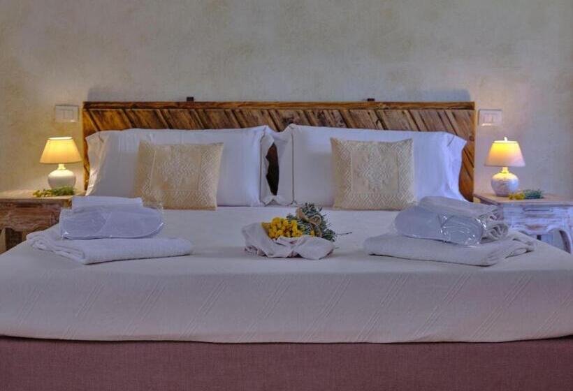 디럭스 룸, Locanda Murales   Turismo Rurale