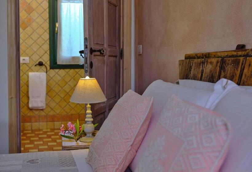 디럭스 룸, Locanda Murales   Turismo Rurale