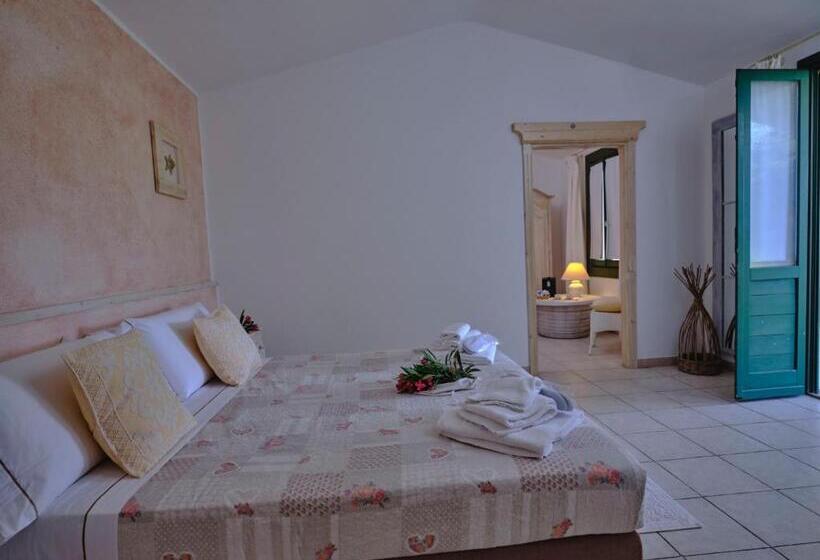 Четырехместный Номер Классик, Locanda Murales Turismo Rurale