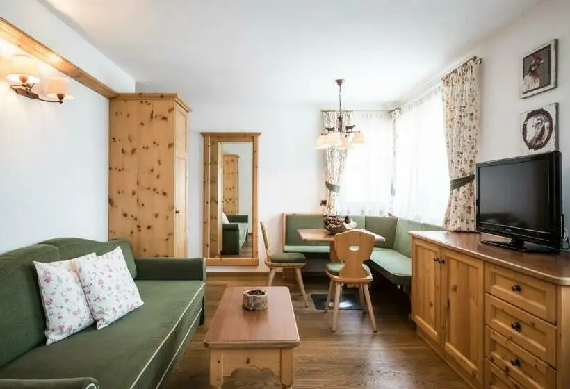 Huoneisto 1 Makuuhuone, Piculin Alpin Apartments