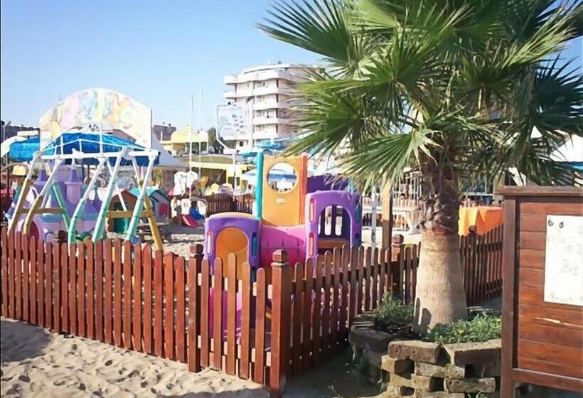 آپارتمان 3 خوابه, Residence Acqua Suite Marina