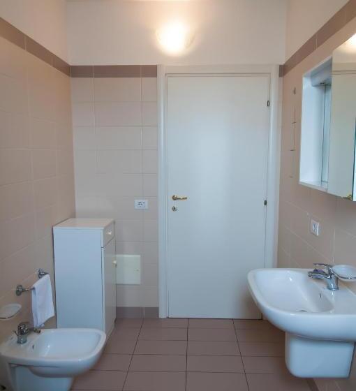 آپارتمان 3 خوابه, Residence Acqua Suite Marina