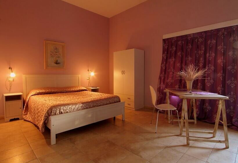 חדר סטנדרט, Salenthouse