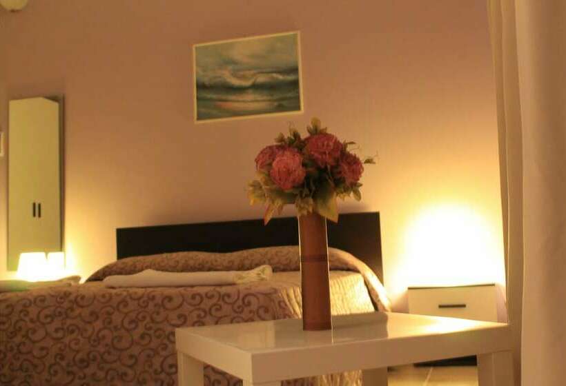 חדר סטנדרט, Salenthouse