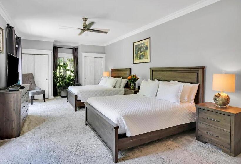 デラックススイート, Somerset   A Private Retreat