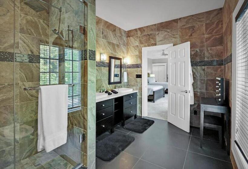 デラックススイート, Somerset A Private Retreat