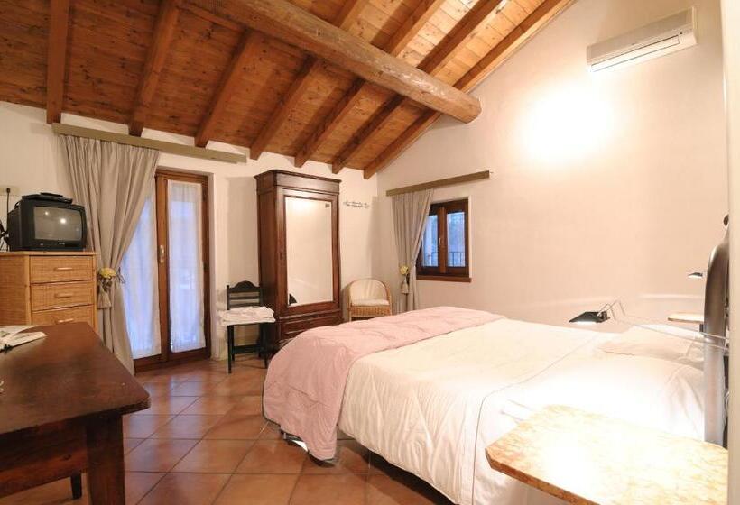 四人标准间, Tenuta Le Sorgive Agriturismo