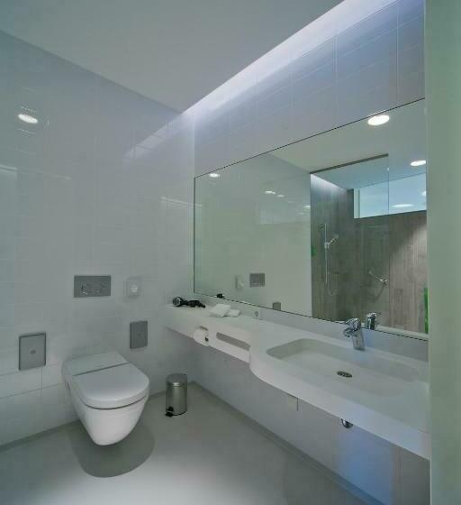 标准间, Udens Duyn