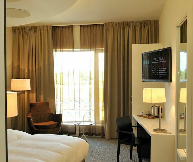 标准间, Udens Duyn