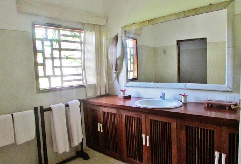 Полулюкс, White Elephant Sea Lodge