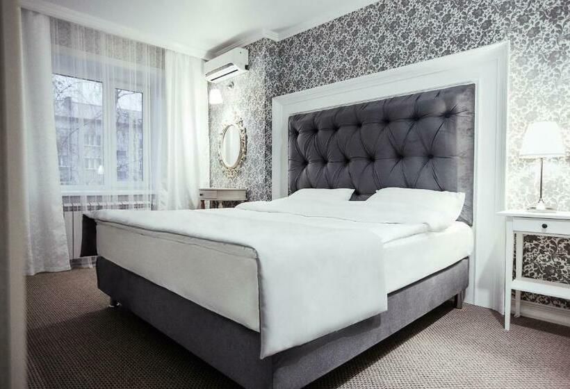 سوییت, Skif Hotel & Spa