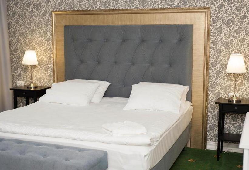 سوییت, Skif Hotel & Spa