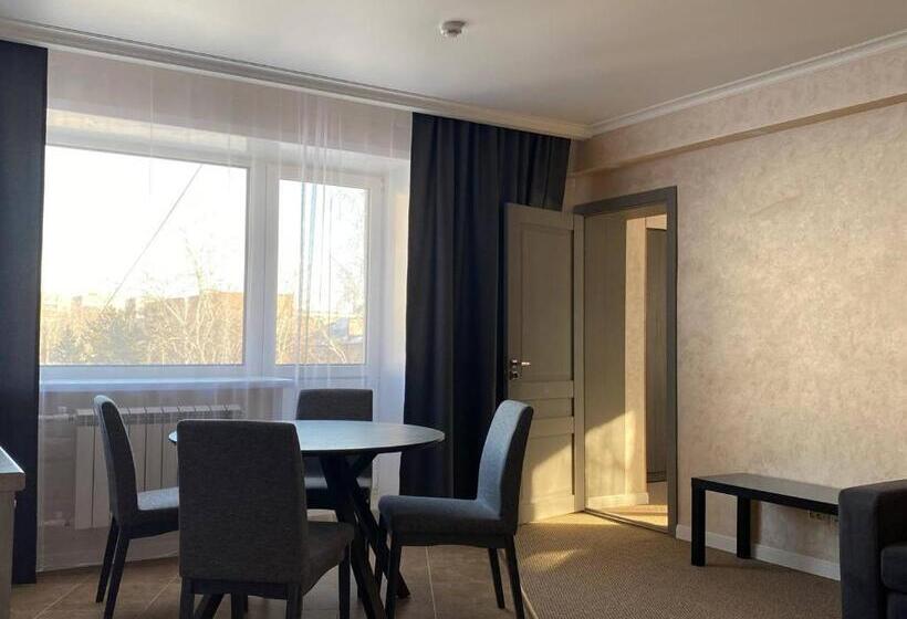 آپارتمان 1 خوابه با بالکن, Skif Hotel & Spa