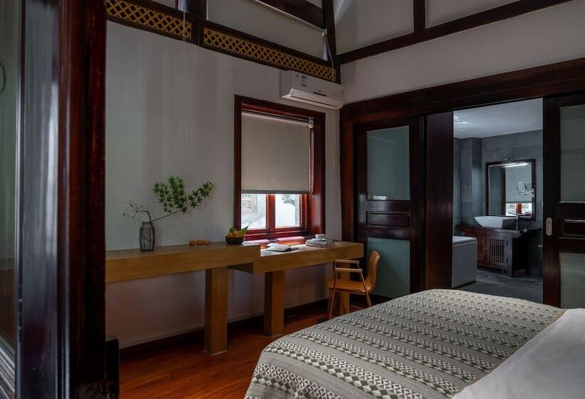 اتاق استاندارد, Jun Bo Xuan Boutique