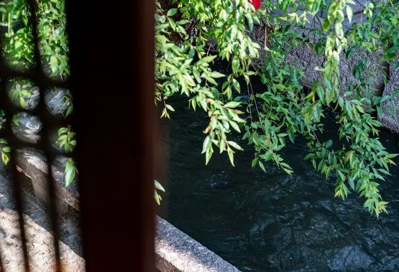 スイート（家族用）, Jun Bo Xuan Boutique