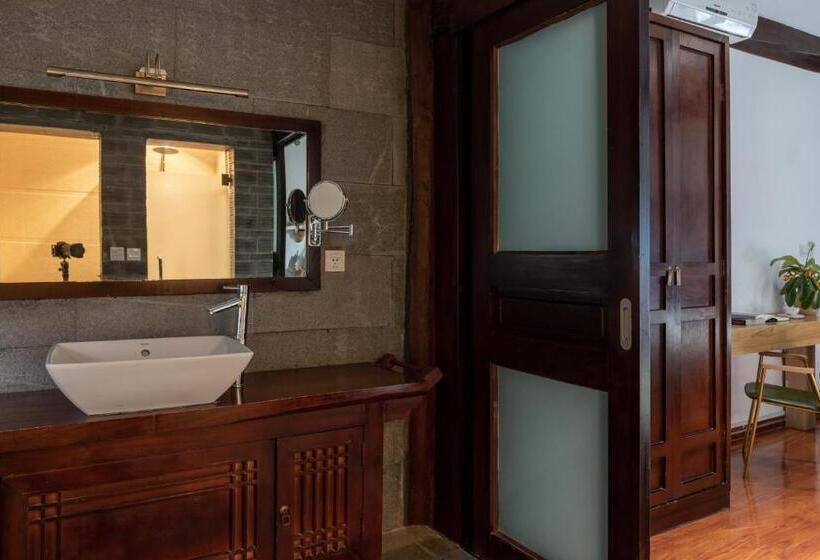 اتاق استاندارد, Jun Bo Xuan Boutique