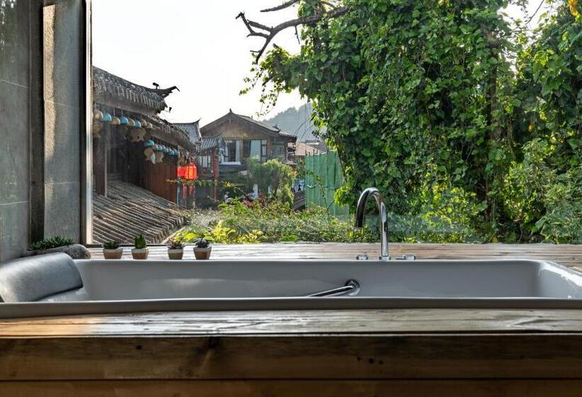 سوئیت دولوکس با چشمانداز رودخانه, Jun Bo Xuan Boutique