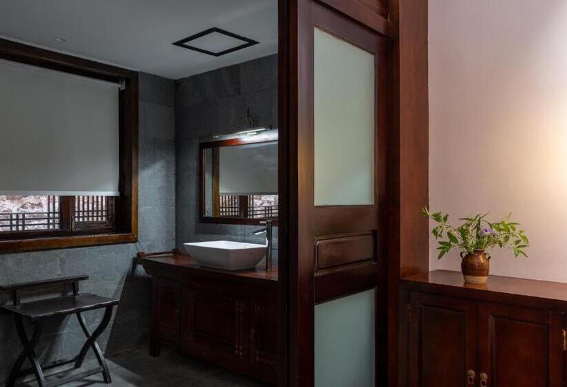 اتاق استاندارد, Jun Bo Xuan Boutique