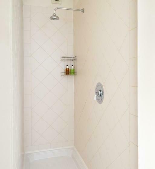 Quarto Estandar Cama King, Warwick Hall
