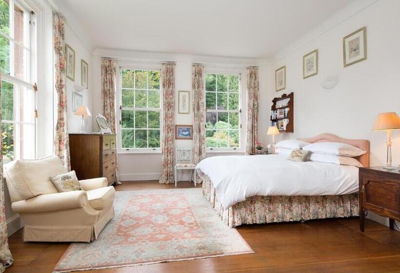 Quarto Deluxe, Warwick Hall