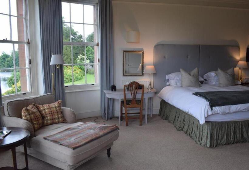 带大床的高级房间, Warwick Hall