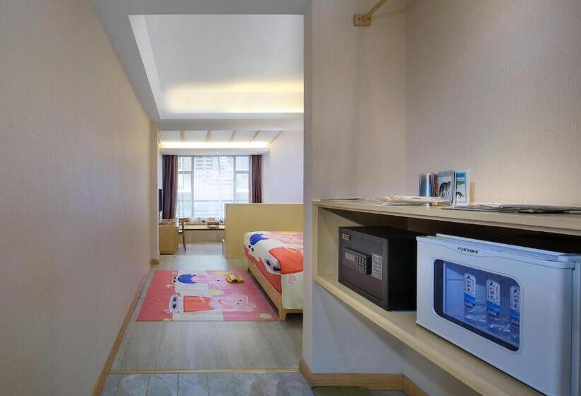 디럭스 패밀리 룸, Wing Hotel Guilin  Pedestrian Street