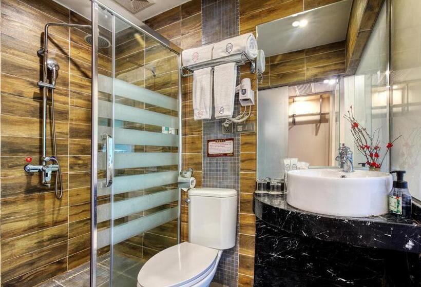 컴포트 룸, Wing Hotel Guilin  Pedestrian Street