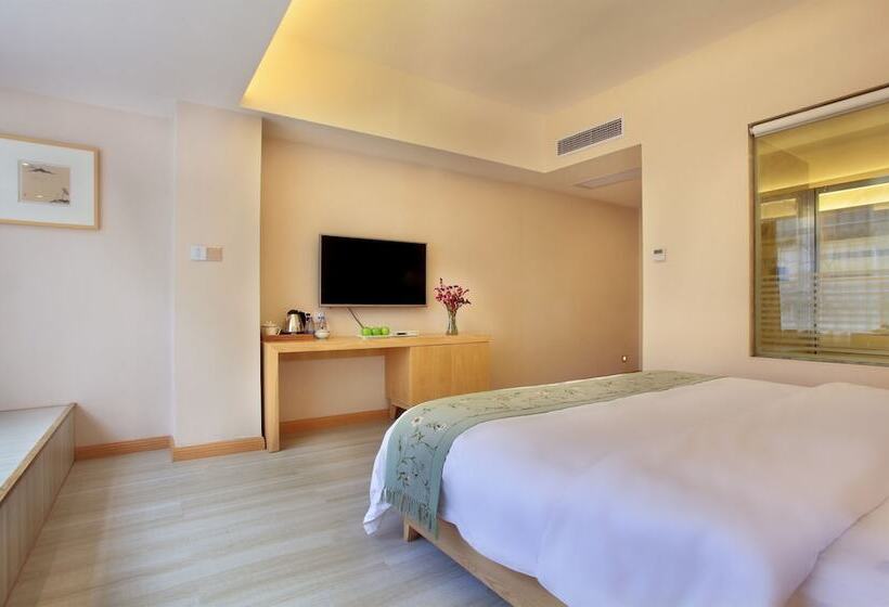 家庭间, Wing Hotel Guilin  Pedestrian Street