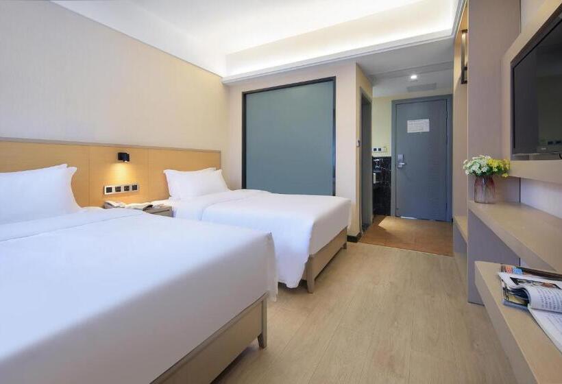 컴포트 룸, Wing Hotel Guilin  Pedestrian Street