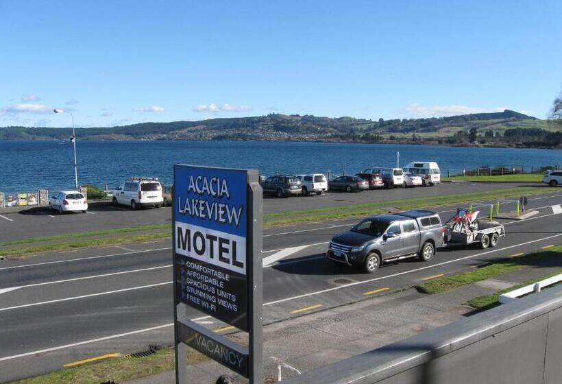 ファミリールーム, Acacia Lake View Motel