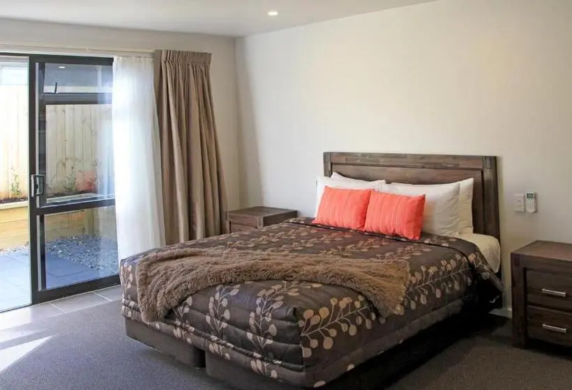 استودیو استاندارد با تخت کینگ, Acacia Lake View Motel