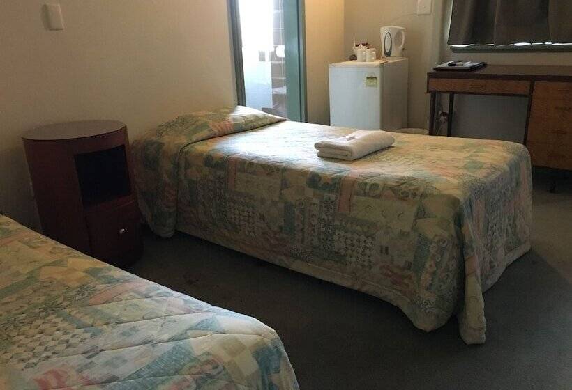 اتاق استاندارد, Amaroo Hotel Dubbo