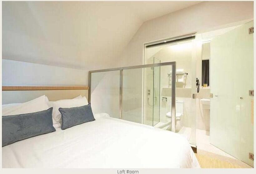 سوییت, Bencoolen@hong Kong Street