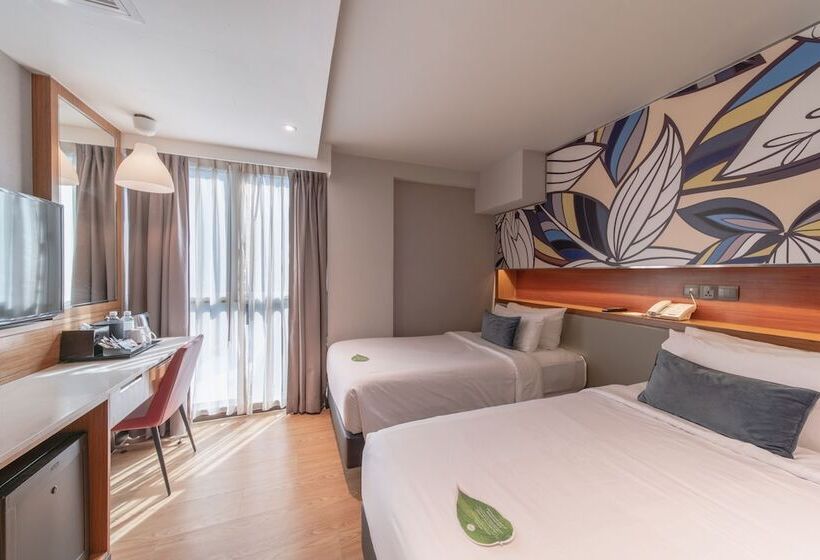 اتاق لوکس, Bencoolen@hong Kong Street